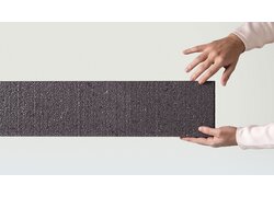 dunkle Dämmstoffplatte,e mit pandiertes Polystyrol (EPS) und Graphitzusatz handelt.