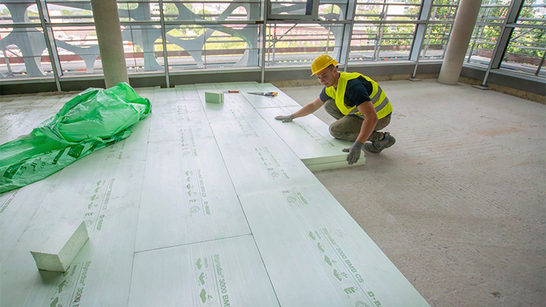 Styrodur 3000 Verlegung durch Handwerker