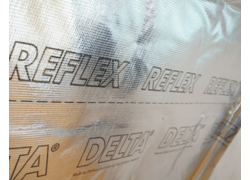 DELTA-REFLEX Dampfbremse, alukaschiert glänzend.
