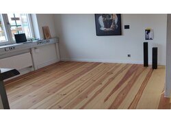 DiPro® Dreischichtdielen in natürlicher Holzoptik