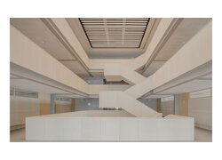 UNITEX SW in einem großen Treppenhaus