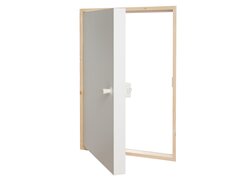 Weiße Kniestocktür mit Holzrahmen geöffnet