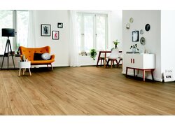 Living by HARO HydroStar, Eiche Trient Natur, verlegt in Wohn- und Esszimmer