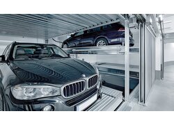 Tiefgarage mit Doppelparksystem für PKW