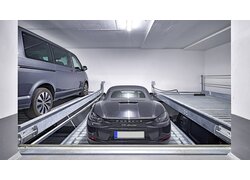 Mehrplatz-Parksystem mit Sport- und Transporter