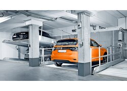 Tiefgarage mit modernem Doppelparksystem