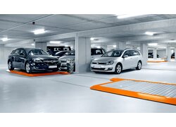Tiefgarage, Parksystem, Schiebebühnen, moderne Beleuchtung
