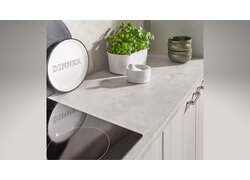 Arbeitsplatte Elementa Plus in der Variante K754 Titania Grey Cloud Granada