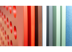 Balkotop, Farben, Platten