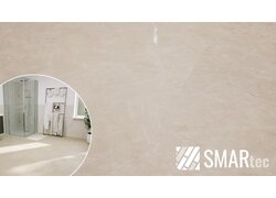 SMARtec Basic Designboden in heller Natursteinoptik schafft eine hochwertige und zeitlose Atmosphäre. Ideal für Badezimmer, Wohnräume und moderne Innenraumkonzepte.