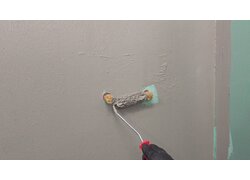 Graue Wand, Farbroller