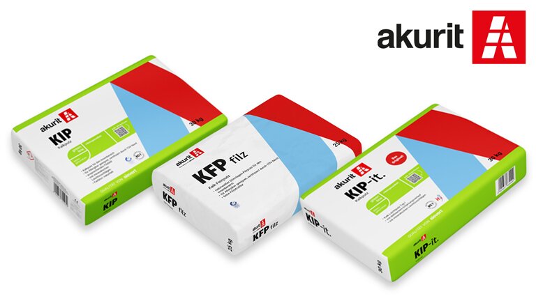 Drei Akurit-Mörtelsäcke (KIP, KFP Filz, KIP-it) nebeneinander.