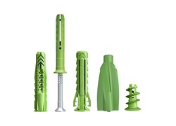 Mehrere grüne Kunststoffdübel und Befestigungslösungen von fischer auf hellem Hintergrund dargestellt.