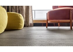 mafi Naturholzboden Buche, Nahaufnahme schräg Richtung Terrasse