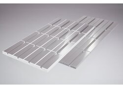 Aluminiumplatten mit Rillenstruktur