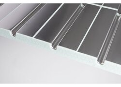 Aluminiumplatten mit Rillenstruktur
