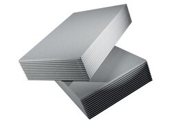 Klappbahn EPS 035 DES sg Hauptbild Zwei gestapelte Pakete grauer rechteckiger Dämmplatten auf weißem Hintergrund.